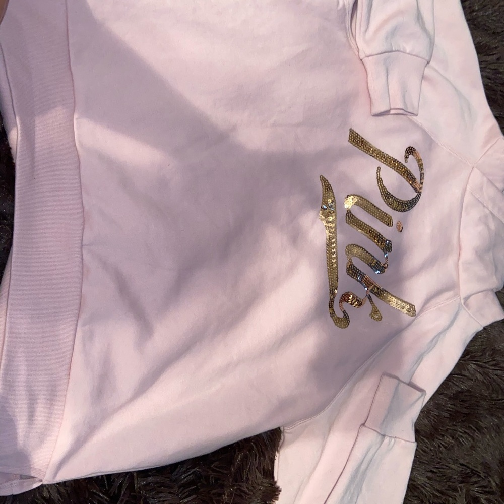 Brand new Pink hoodie w/o tags. Size Small